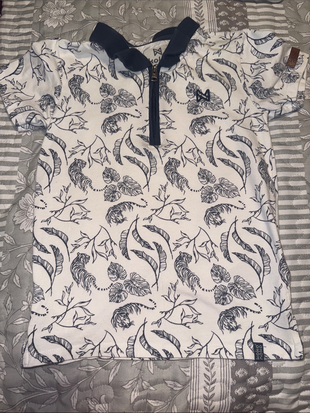 Unbranded Kids White & Navy Leaf-Print Zip Polo Tee